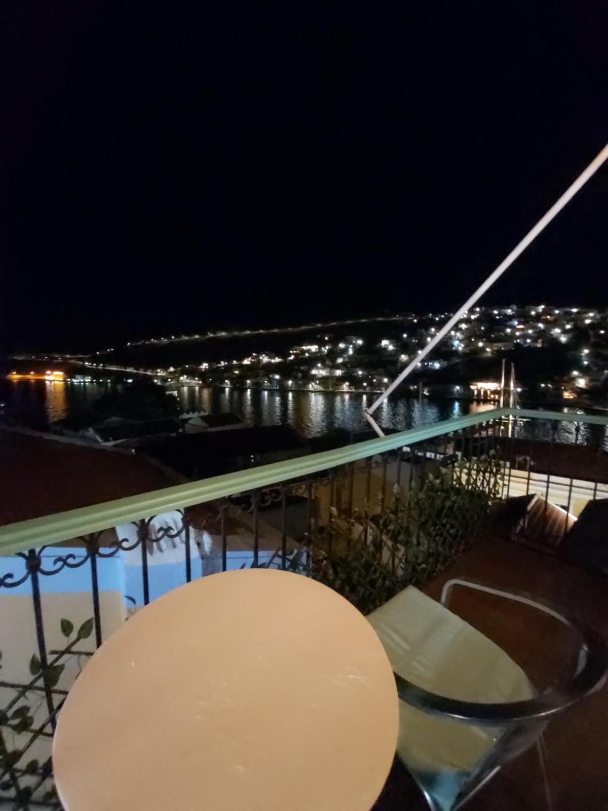 89 Steps Symi Apartment Exterior photo